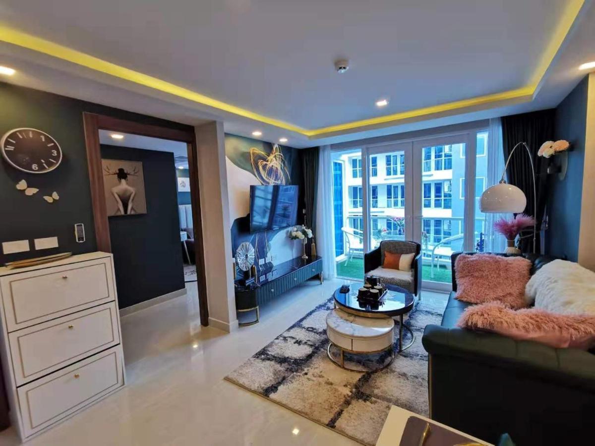 Grand Avenue Soi Buakhao By Daisy Apartment Pattaya Exterior photo