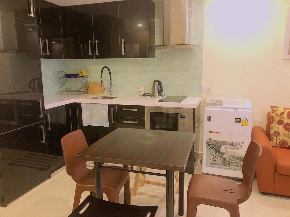 Grand Avenue Soi Buakhao By Daisy Apartment Pattaya Exterior photo