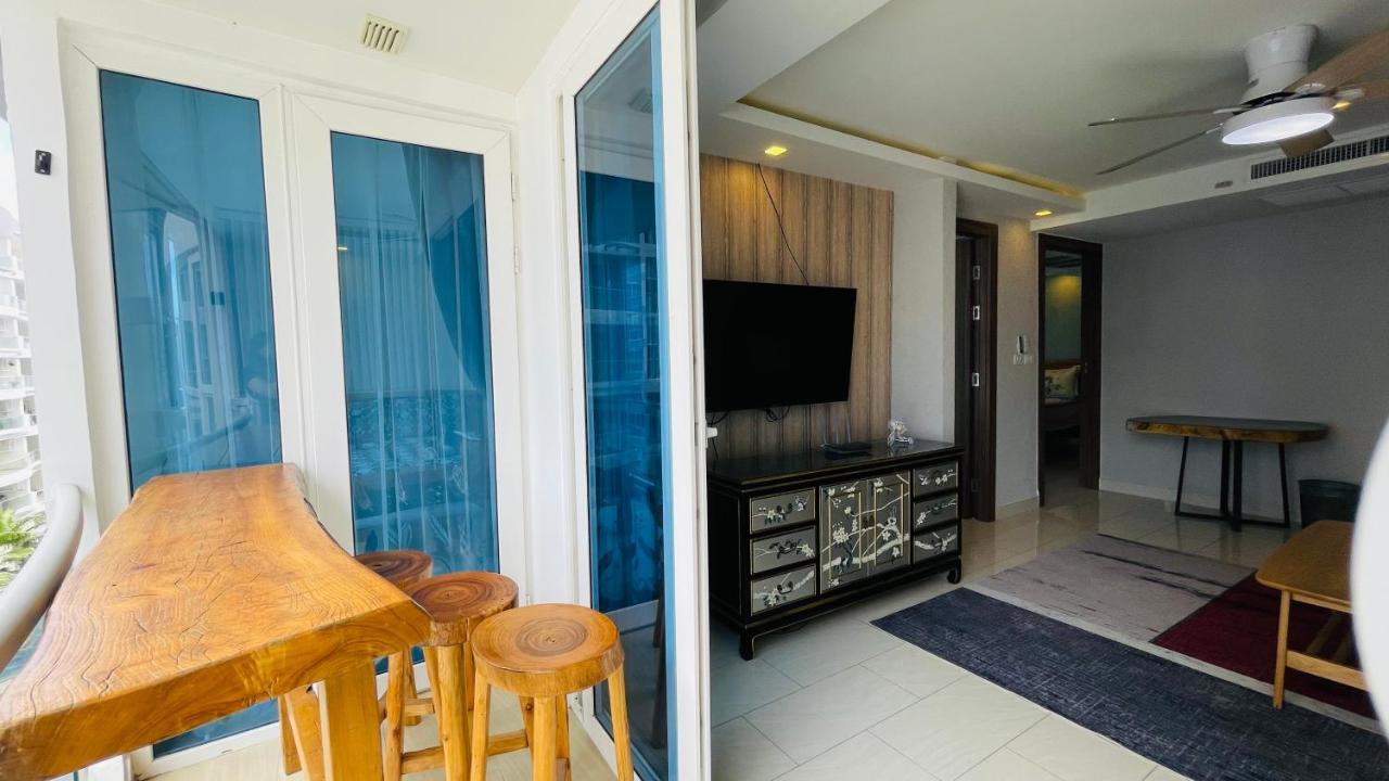 Grand Avenue Soi Buakhao By Daisy Apartment Pattaya Exterior photo